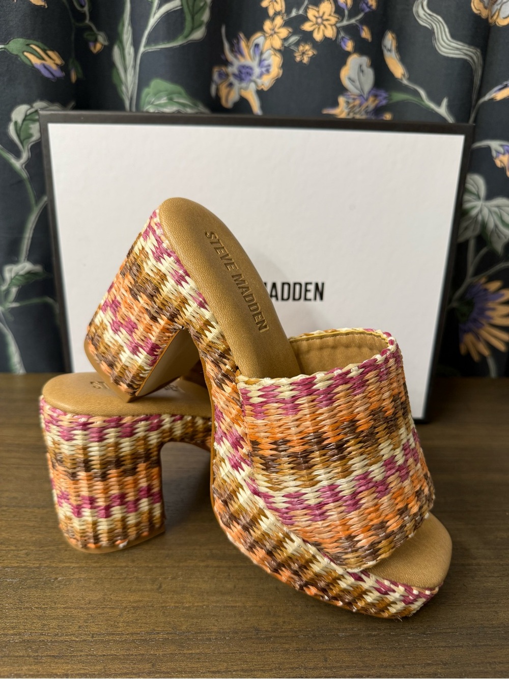 🌸 Steve Madden KOLA Pink Raffia Platform Sandals — NWT/NIB
